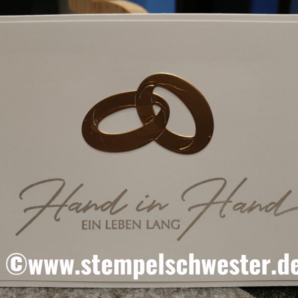 Hochzeitskarte Hand in Hand