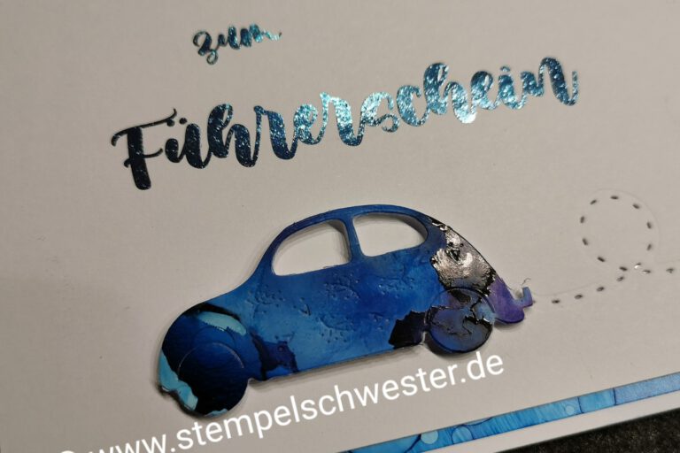 Führerschein_blau_blaues Auto (2