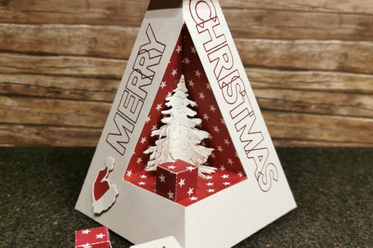 Pyramide weiß_rot 3